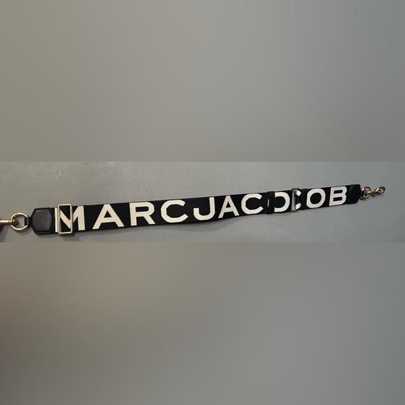 Marc Jacobs The Logo Webbing strap NWOT - Picture 3 of 3